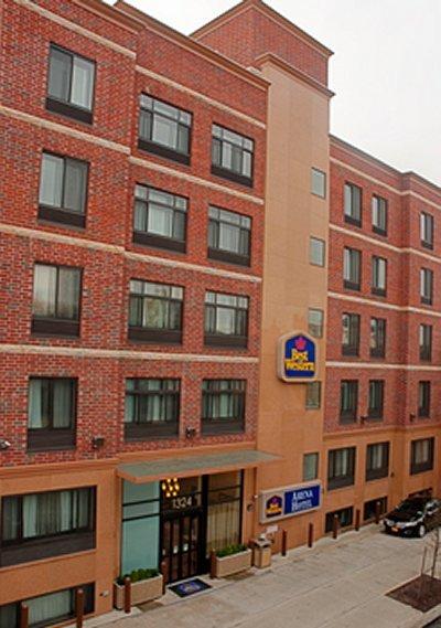 Best Western Plus Arena Hotel New York Kültér fotó