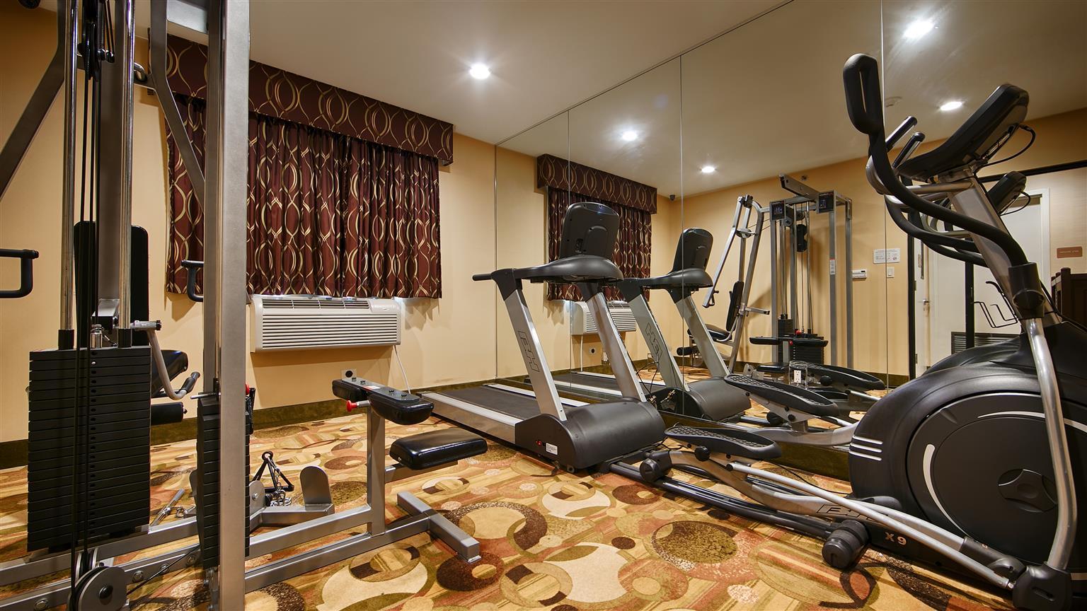 Best Western Plus Arena Hotel New York Kültér fotó
